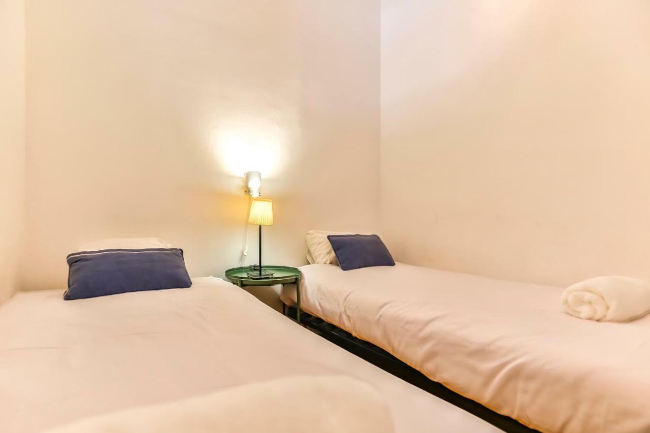 Basic Platja Apartment Barcelona Exterior foto